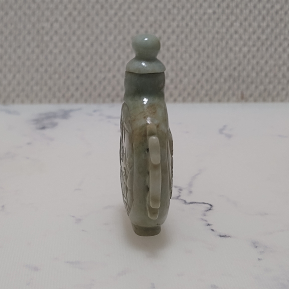 Antique Carved Stone Snuff Bottle - Picture 2 of 8